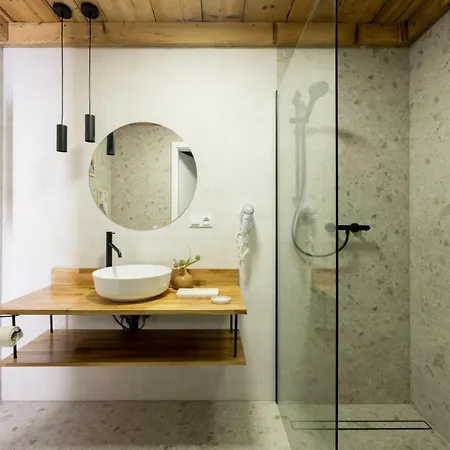 1006mnpm Jacuzzi W Cenie * ブストリク